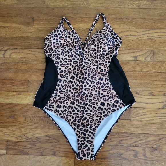 The Unbranded Brand Other - Women 2XL XXL Animal Print One Piece Tie Back Swimsuit Swimwear